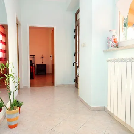 Secluded Family Friendly House Kapelica, Labin - 5536 Nyaraló